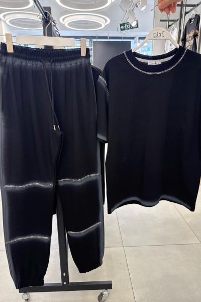 BAYAN YENŞ GELEN TAŞLI TAKIM Siyah