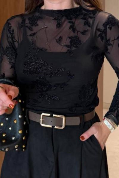 GÜPÜRLÜ ÇİÇEK BASKILI BLUZ Siyah