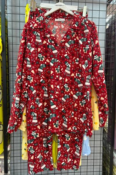 SÜWT KUMAŞ YILBAŞI BASKI PİJAMA TAKIMI  Kırmızı