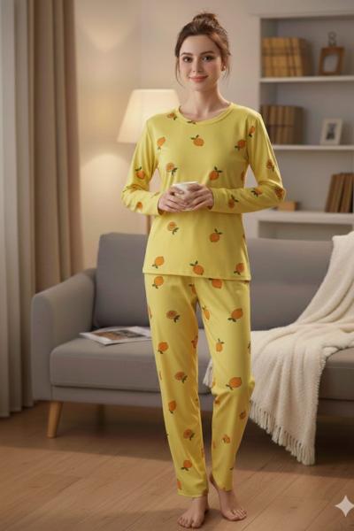 SÜET KUMAŞ YUVARLAK YAKA LİMON DESEN PİJAMA TAKIMI  Sarı
