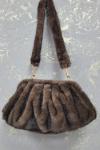 KLİPSLİ PELUŞ ÇANTA  Kahverengi