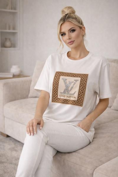 LV TAŞ YAZILI TİŞÖRT Beyaz