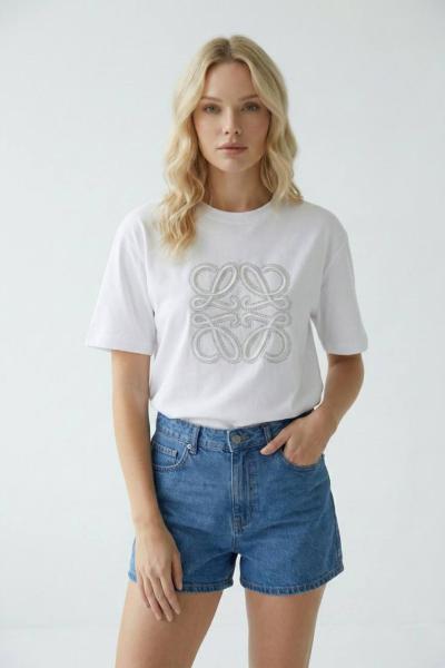 LOVE İŞLEMELİ TİŞÖRT  Beyaz