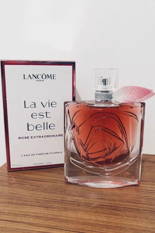 LANCME PARFÜM  Siyah