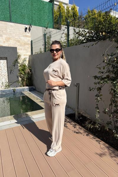 SIRT KEMER LEOPAR DETAYLI İKİLİ TAKIM  Bej