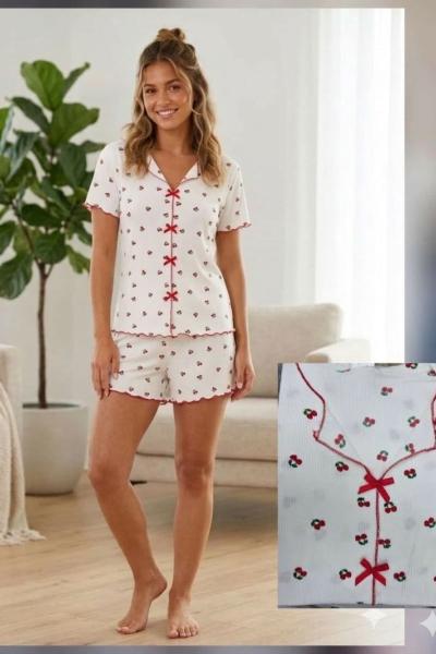 KİRAZ DETAYLI ŞORTLU TAKIM  Beyaz