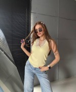 V YAKA DANTELLİ ATLET Sarı