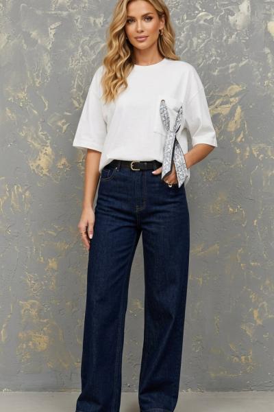 CEP FULAR DETAYLI TİŞÖRT Beyaz