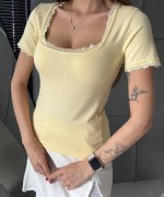 KARE YAKA DANTELLİ BADİ Sarı