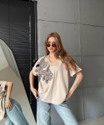 SOL İKİ BÜYÜK PAPATYALI TİŞÖRT  Bej