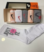 ÇİÇEK DESEN NK ÇORAP  Siyah