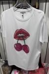 Bayan Kiraz Dudaklı Tişört Beyaz