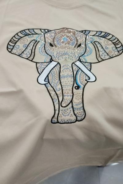 BAYAN FİL BASKILI TİŞÖRT  Bej