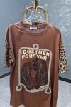 BAYAN KOLLARI LEOPARLI TİŞÖRT Camel