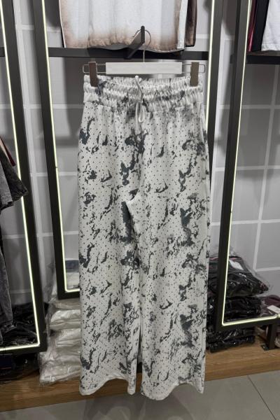 BAYAN PÜSKÜRTMELİ TAŞ DETAYLI PANTOLON  Beyaz