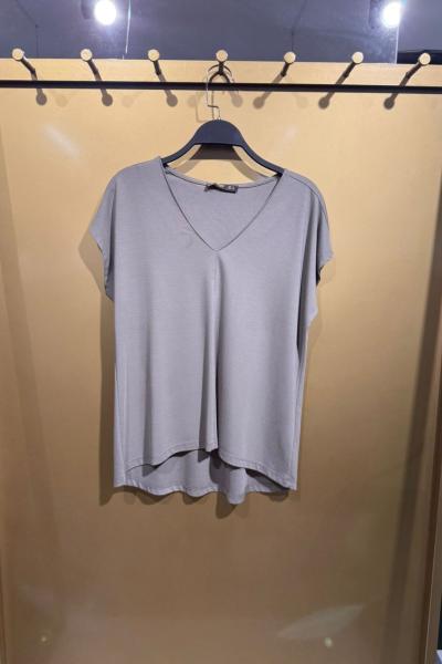 BAYAN V YAKA TİŞÖRT  Gri