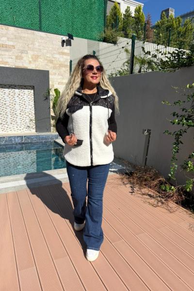 KAPİTONE KAPŞONLU TASARIM PELUŞ YELEK Beyaz