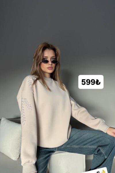 ŞARDONLU OMUZ VE KOLLAR ÇİÇEK DETAY SWEAT Bej