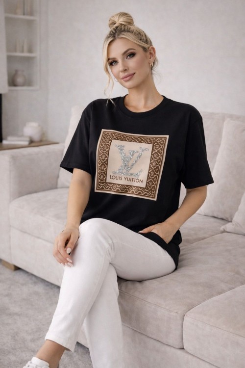 LV TAŞ YAZILI TİŞÖRT Siyah