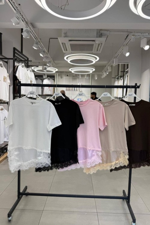 ALT TARAF DANTEL DETAY TİŞÖRT  Pembe
