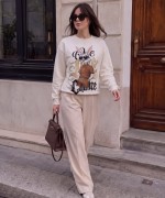 GÖZLÜKLÜ BUGS BUNY SWEATSHİRT  Beyaz