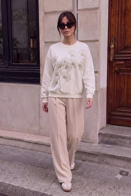 ÇOKLU PAPATYALI SWEATSHİRT  Beyaz