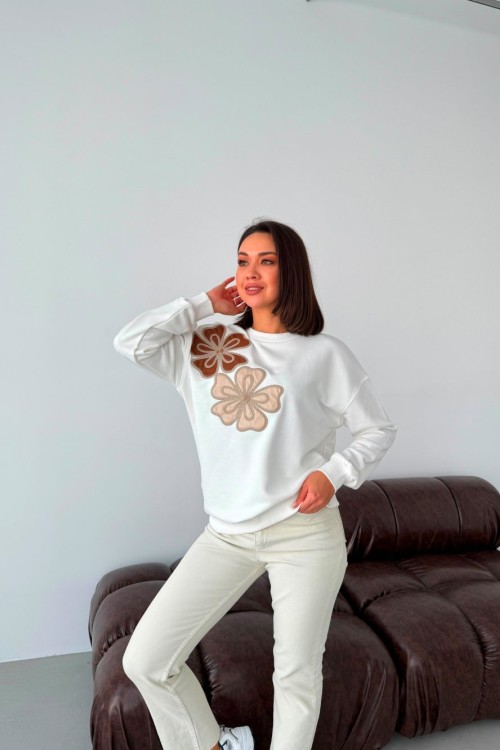 İKİ BÜYÜK PAPATYALI SWEATSHİRT  Beyaz