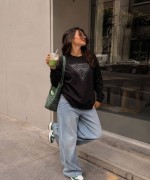GES ÜÇGEN TAŞLI SWEATSHİRT  Siyah