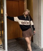 NEW YORK KNICKS YAZILI SWEATSHİRT  Siyah