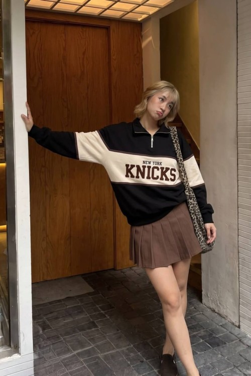 NEW YORK KNICKS YAZILI SWEATSHİRT  Siyah
