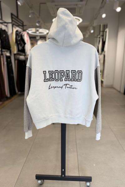 LEOPARD TEXTURE KAPŞONLU İÇİ ŞARDONLU SWEAT Beyaz