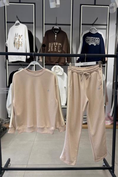 LO YAZILI FULL TAŞLI ŞARDONSUZ İKİLİ TAKIM  Sütlü Kahve