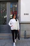 VOGUE YAZILI KAPŞONLU SWEAT  Beyaz
